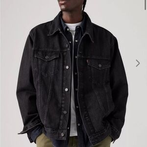 Levi's Men's RELAXED FIT TRUCKER JACKET